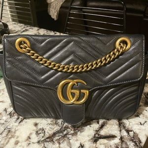 Authentic Gucci marmont small purse
